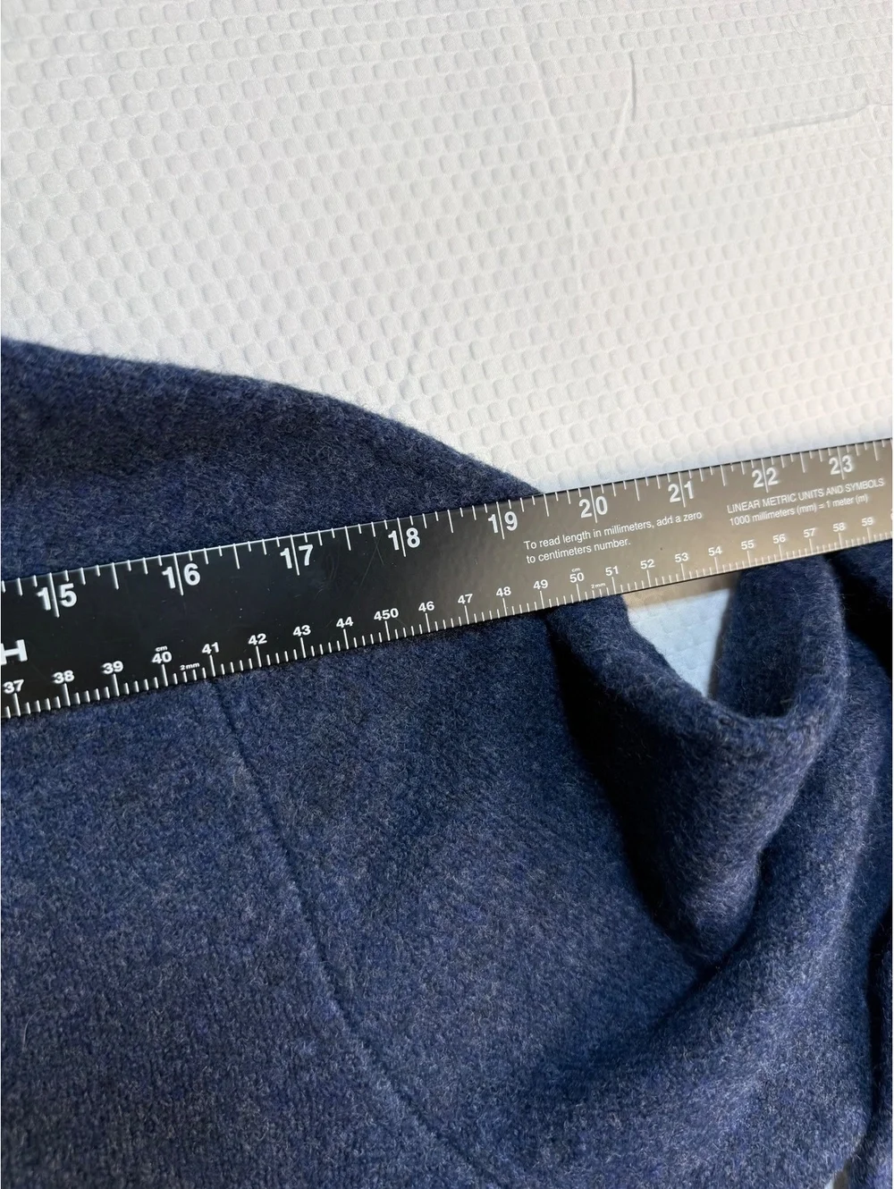 Gap Men’s Large Navy Blue Heathered Wool Blend Crewneck Sweater Pullover